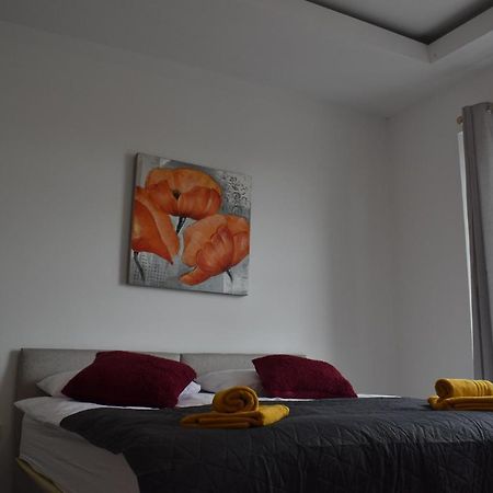 Celyn Room Denbigh Eksteriør billede